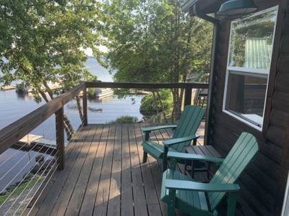Cabin deck